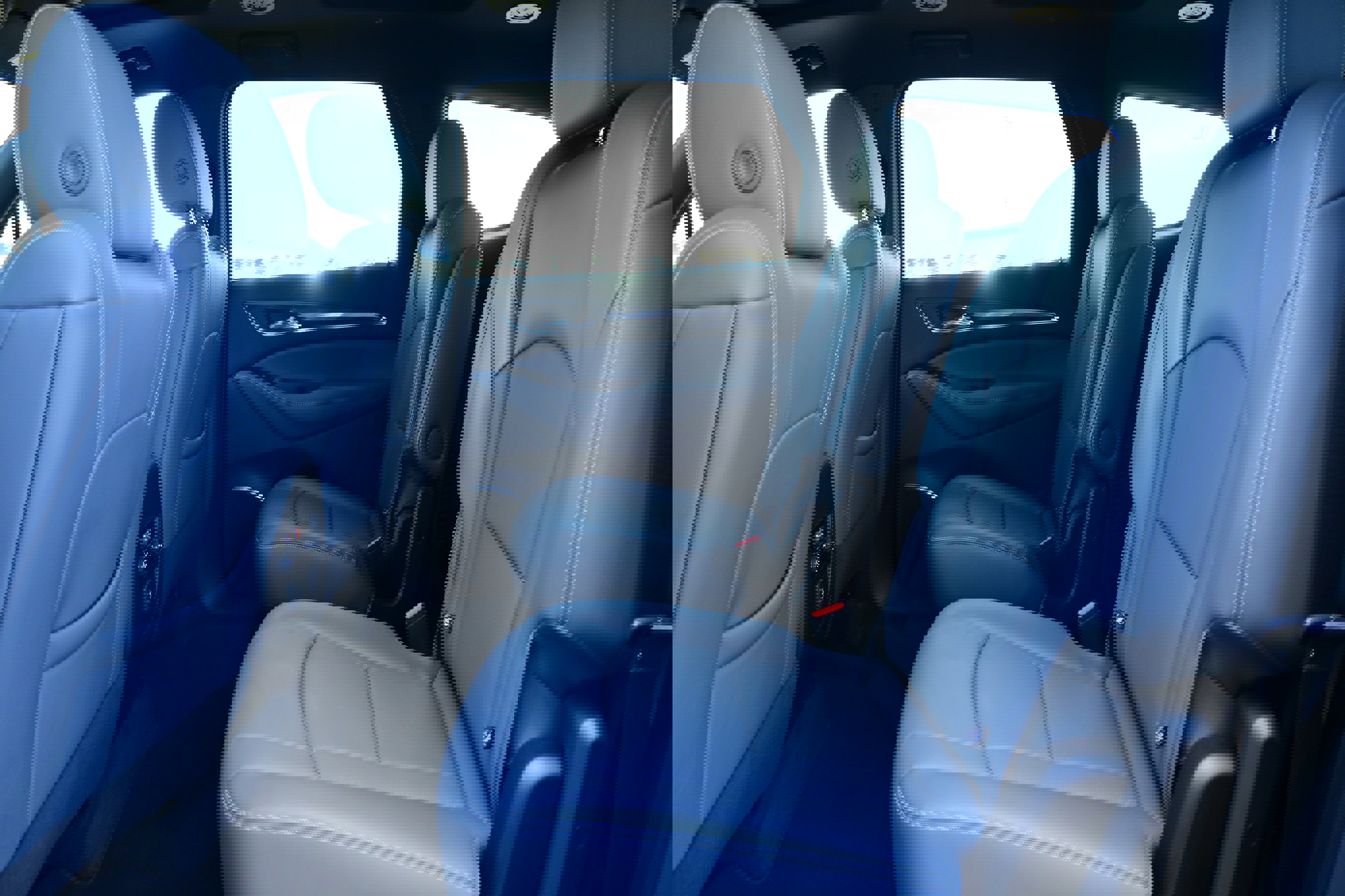 Used 2023 Buick Enclave Essence w/ Experience Buick Package image 16