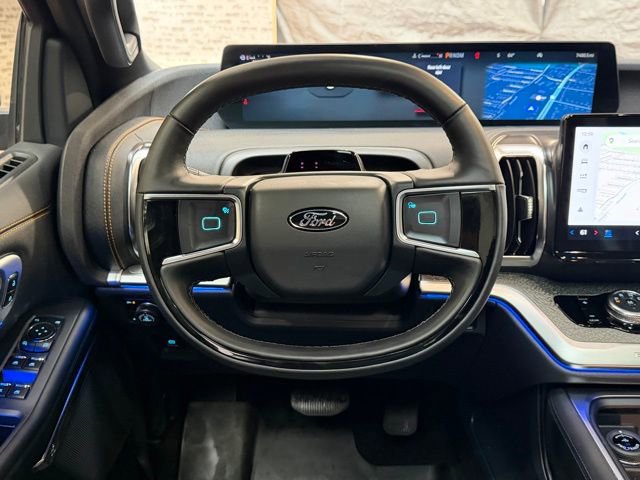 Used 2025 Ford Expedition Tremor image 18