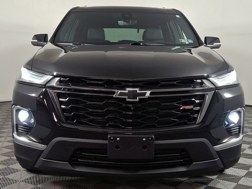 Used 2023 Chevrolet Traverse RS w/ LPO, Floor Liner Package AWD/4WD image 5