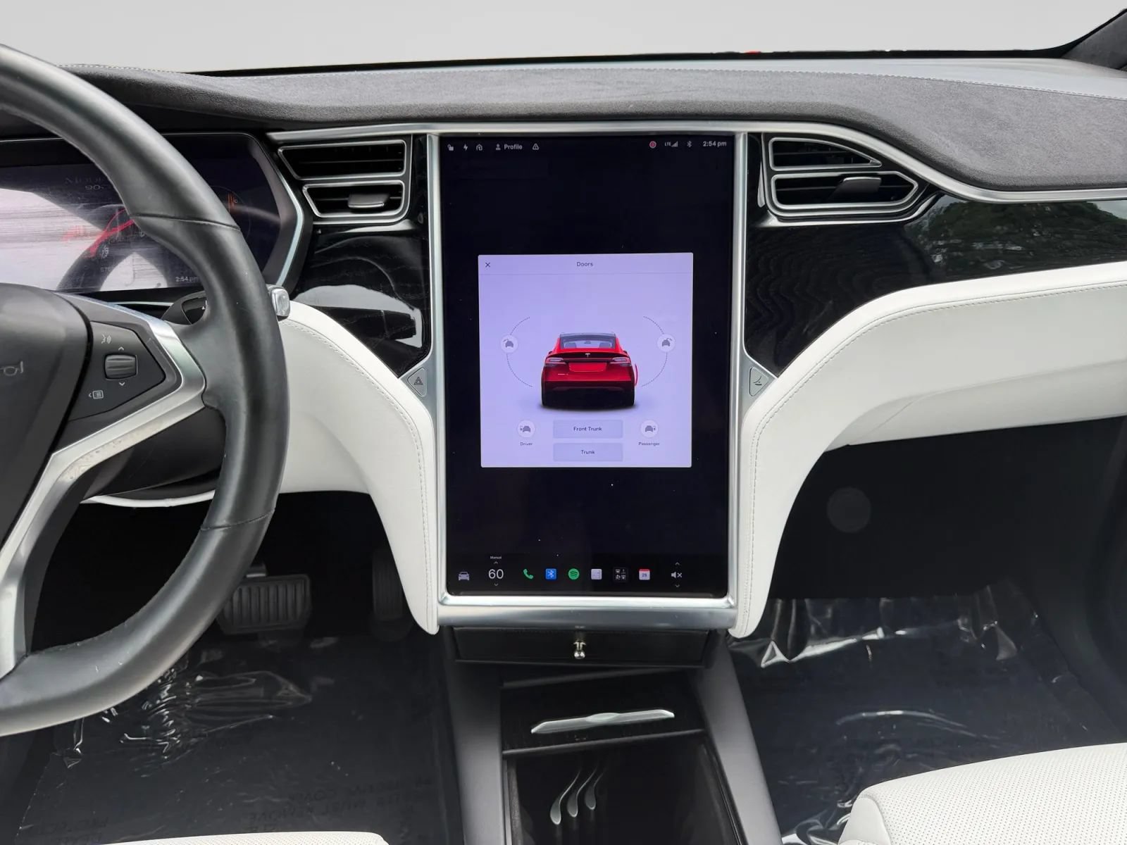 Used 2017 Tesla Model X 90D AWD/4WD image 19