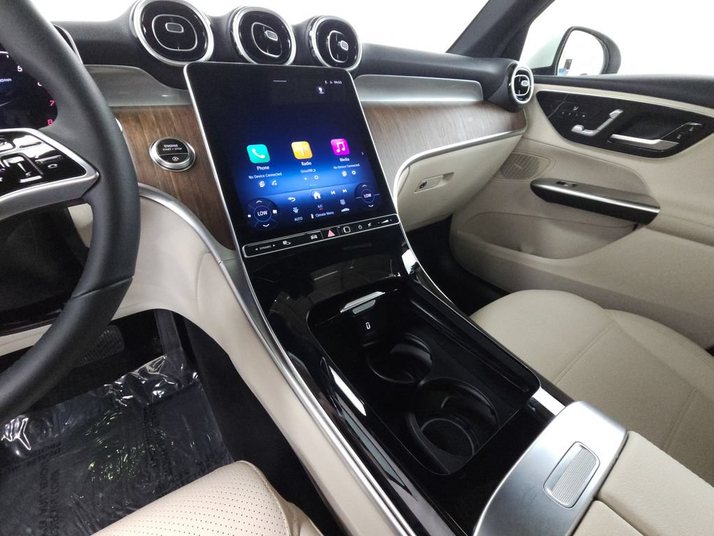 Certified 2026 Mercedes-Benz GLC 300 4MATIC image 15