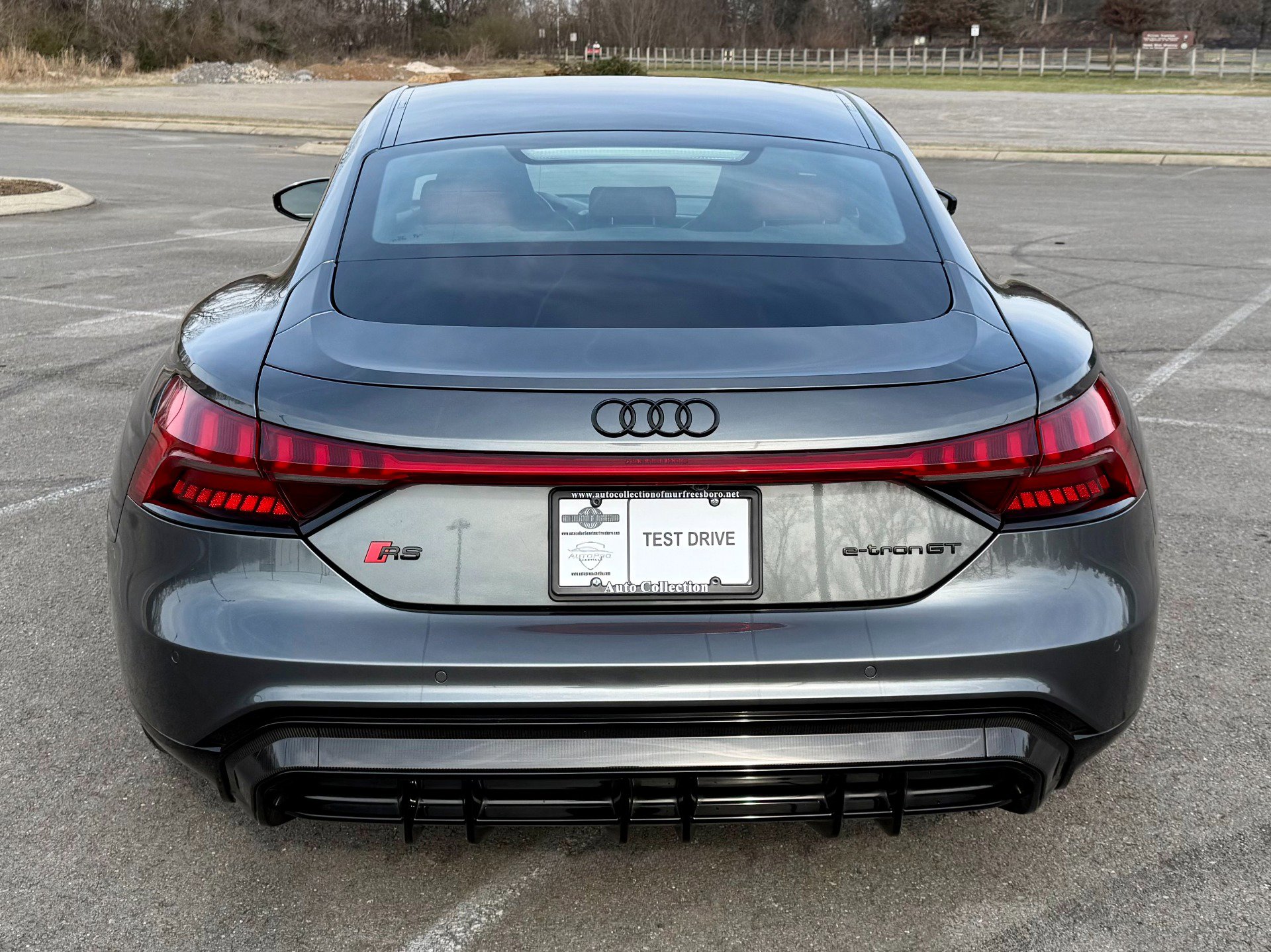 Used 2024 Audi RS e-tron GT w/ Carbon Performance Package image 5