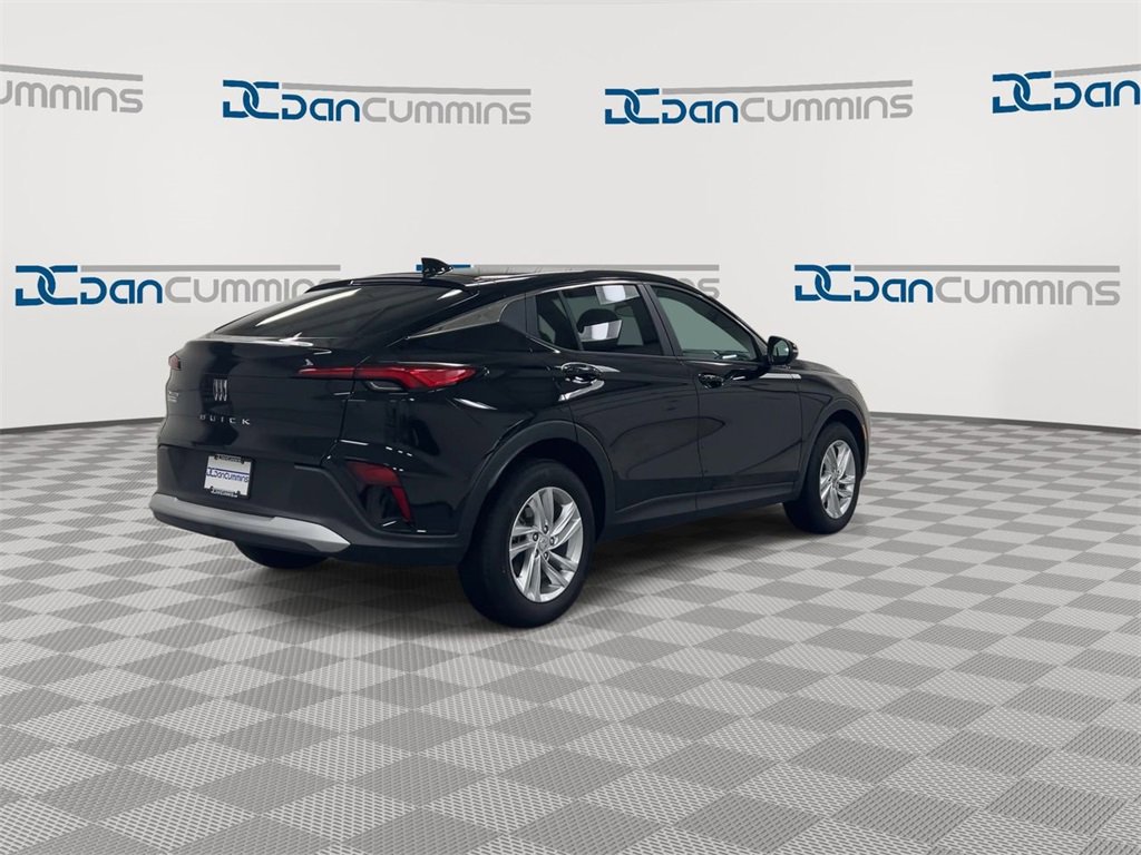 Certified 2025 Buick Envista Preferred w/ Convenience I Package image 8