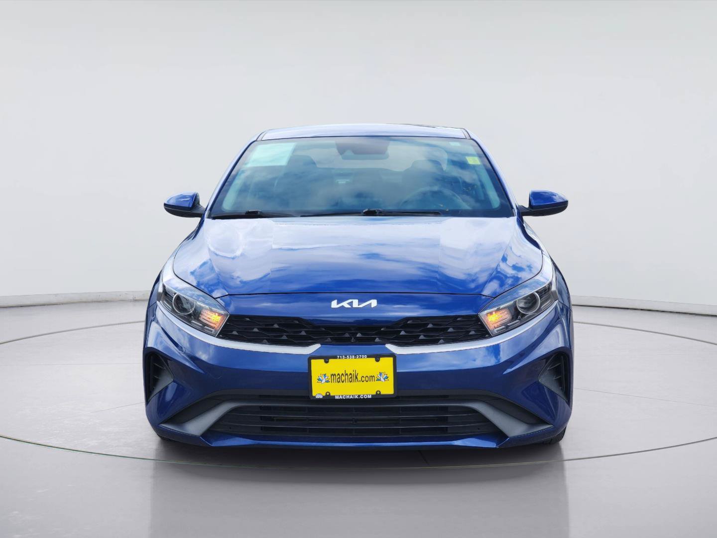 Used 2024 Kia Forte LXS FWD image 2