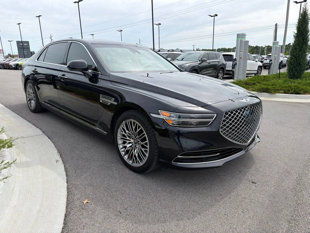 Used 2021 Genesis G90 5.0 Ultimate RWD image 3