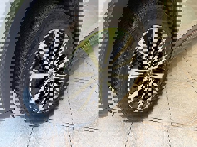 Used 2021 Mercedes-Benz GLB 250 image 34