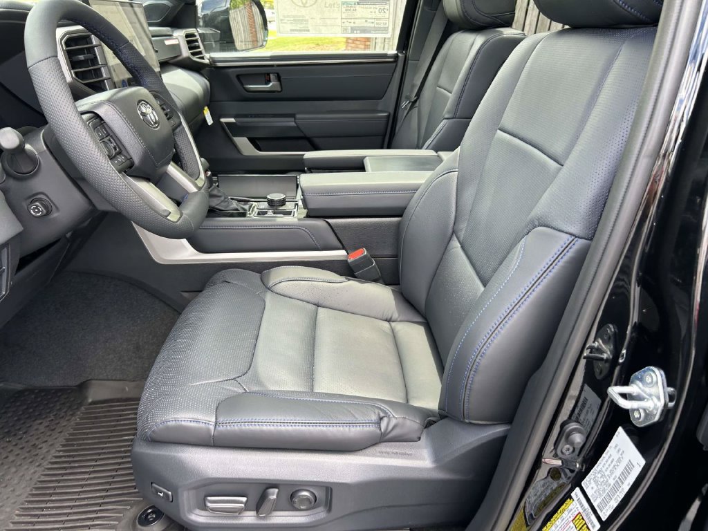 New 2026 Toyota Tundra Platinum w/ TRD Off-Road Package AWD/4WD image 18