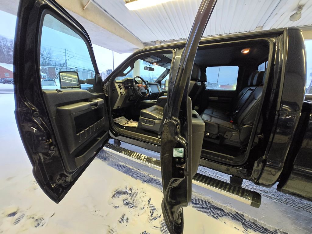 Used 2016 Ford F250 Lariat w/ Lariat Ultimate Package image 19
