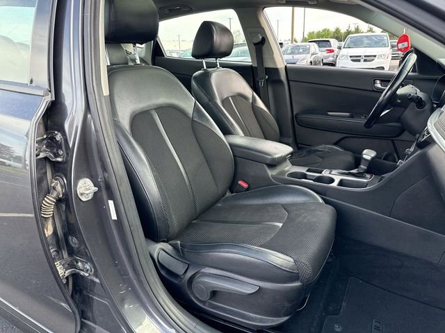 Used 2019 Kia Optima S w/ S Panoramic Sunroof Package FWD image 24