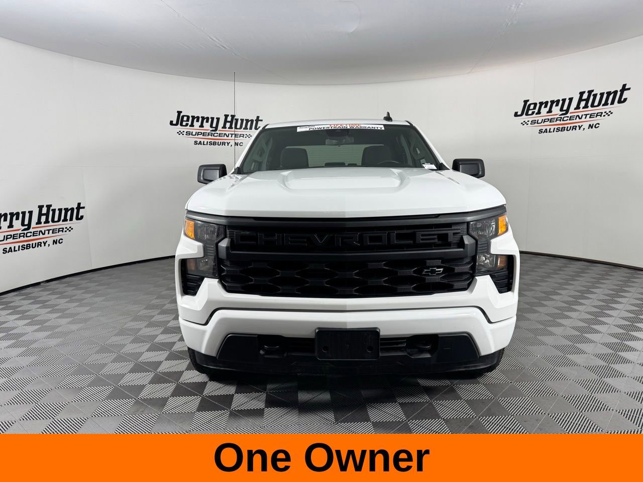 Used 2022 Chevrolet Silverado 1500 Custom w/ LPO, Dark Essentials Package image 5