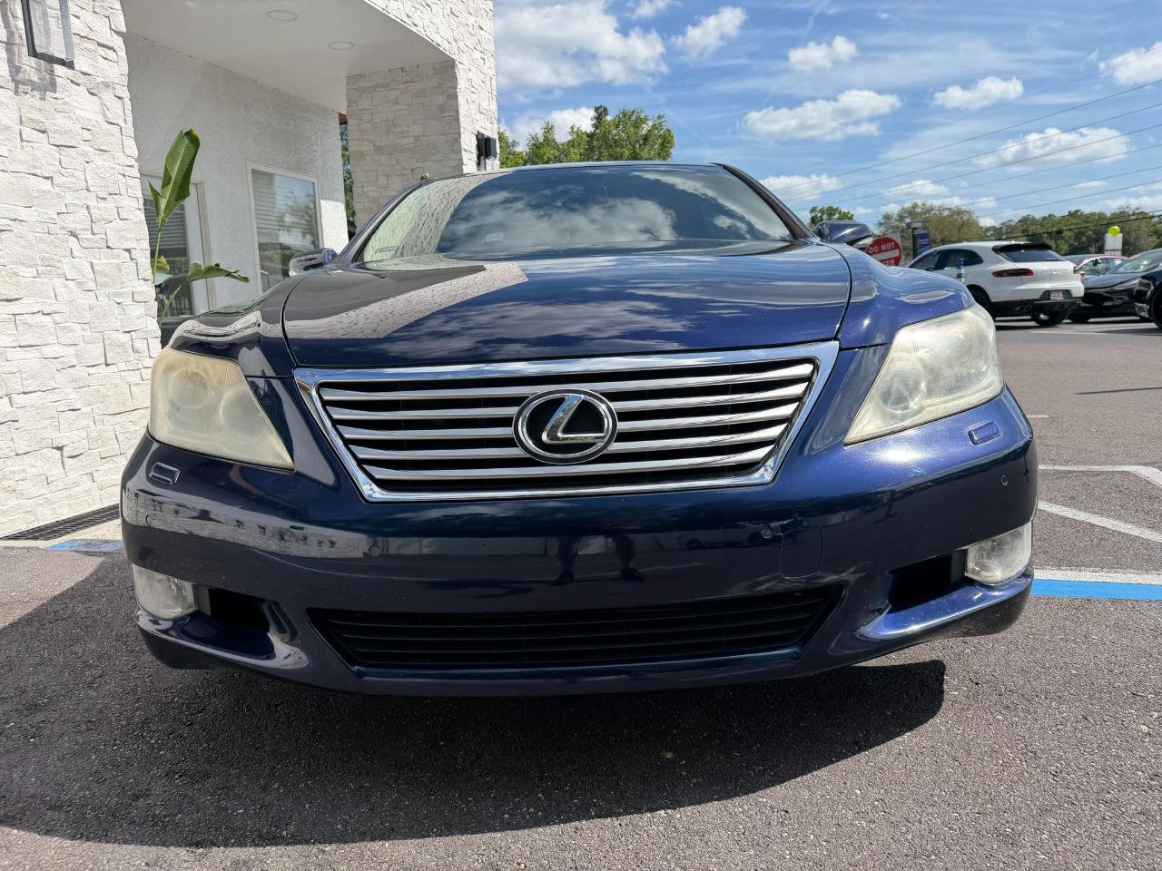 Used 2012 Lexus LS 460 w/ Luxury Value Edition RWD image 4