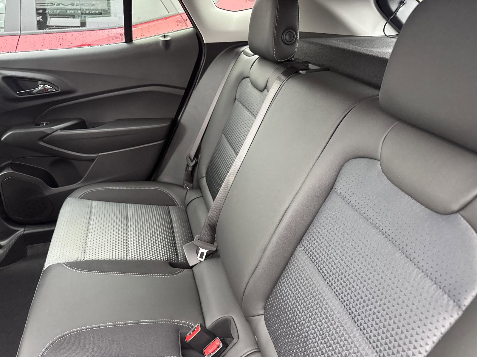 New 2026 Chevrolet Trax LT w/ Driver Confidence Package FWD image 10