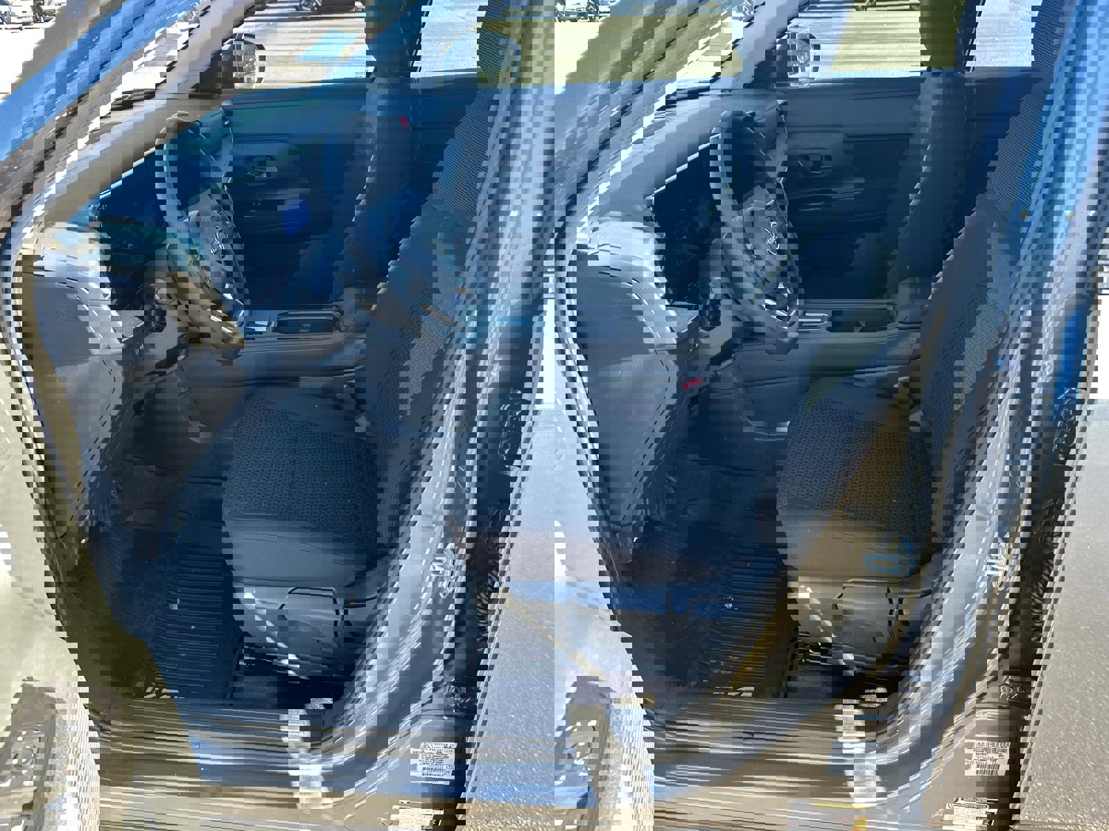 New 2026 Nissan Kicks S image 9