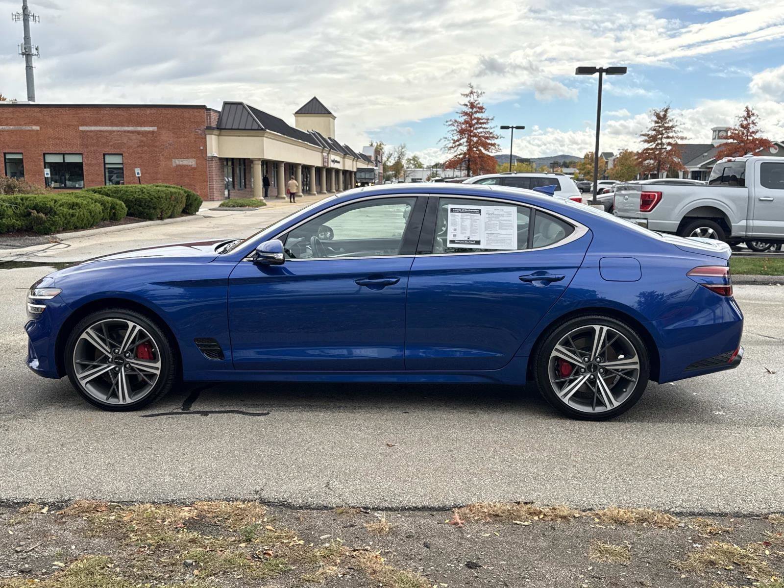 Used 2024 Genesis G70 2.5T w/ Sport Prestige Package image 8