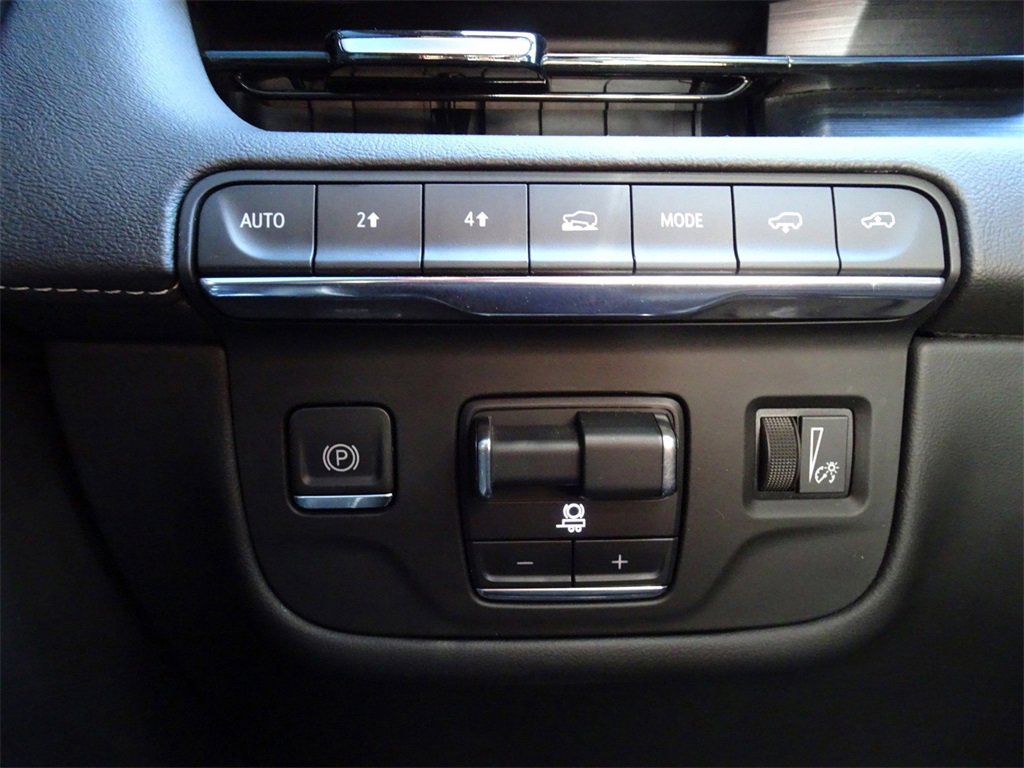 Used 2021 Cadillac Escalade ESV Sport w/ Driver Assist Tech Package image 26