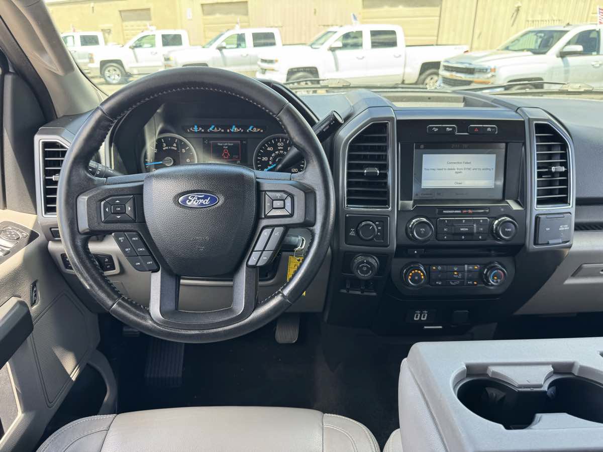Used 2017 Ford F150 XLT AWD/4WD image 23