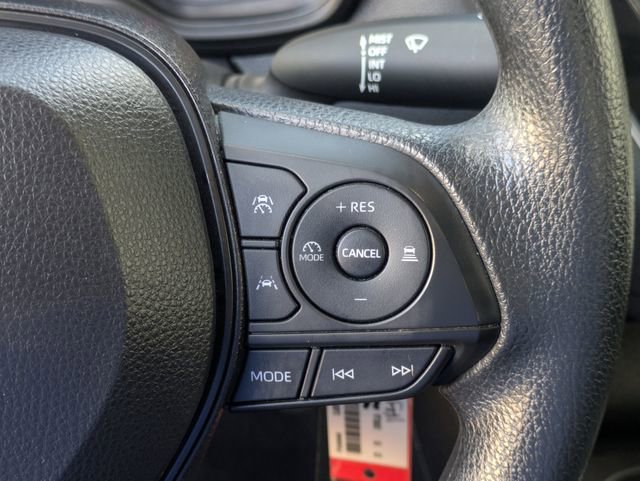 Used 2023 Toyota Corolla LE image 18