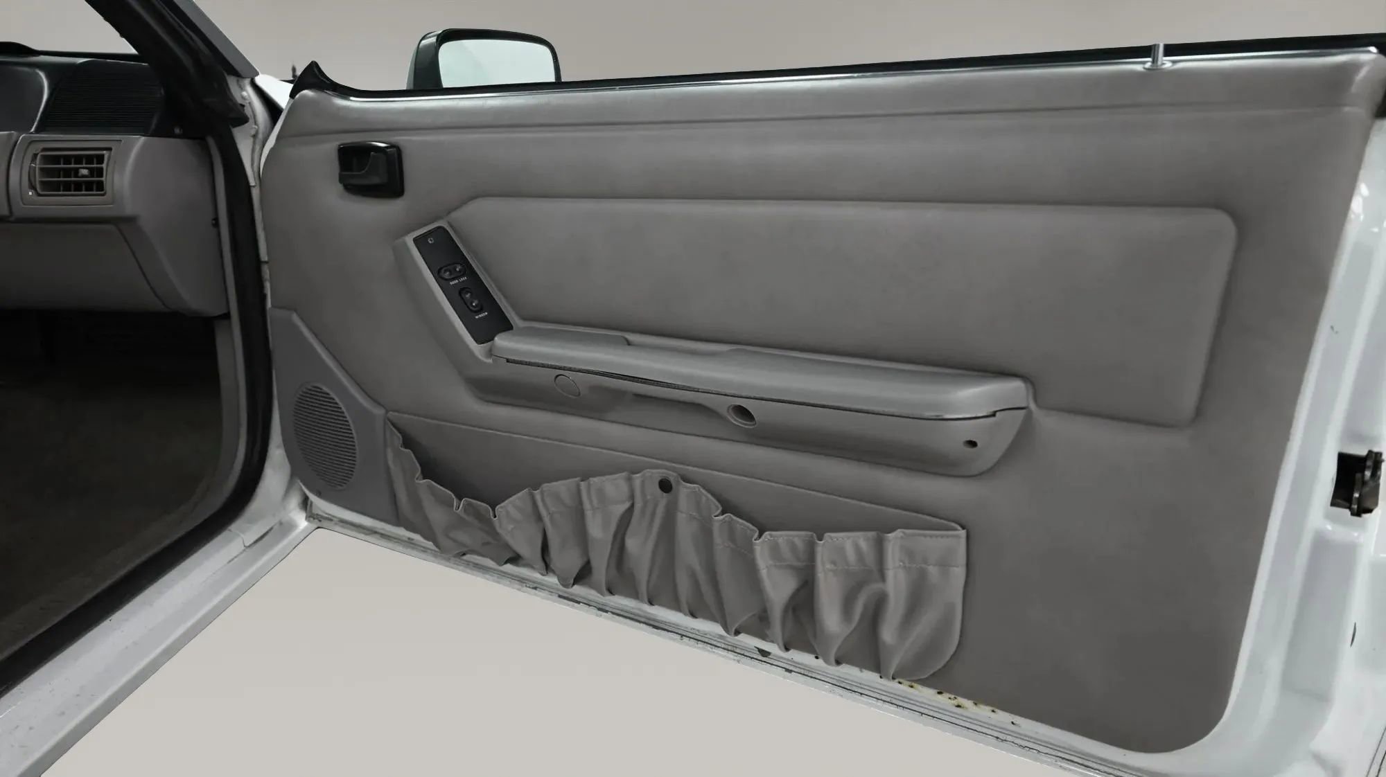 Used 1992 Ford Mustang LX image 20