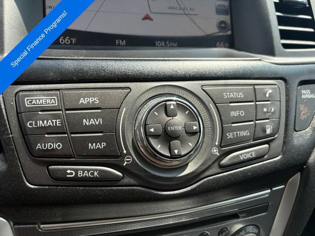 Used 2019 Nissan Pathfinder SL AWD/4WD image 21