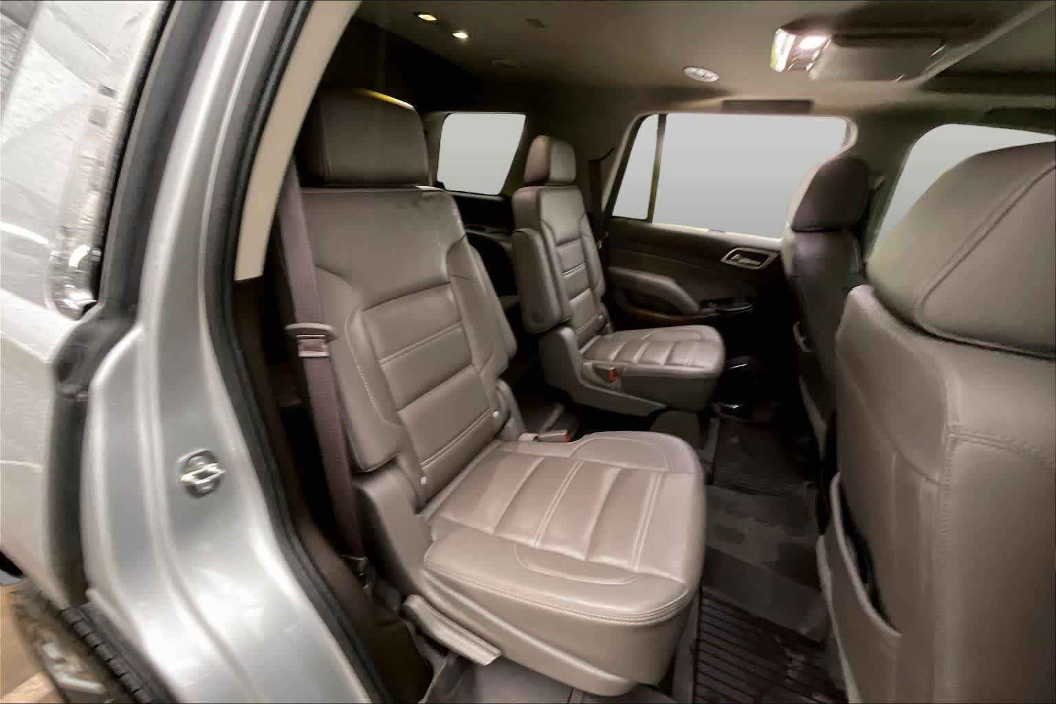 Used 2020 GMC Yukon Denali w/ Denali Ultimate Package RWD image 20