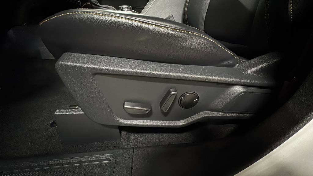 New 2025 Ford Bronco Badlands image 27