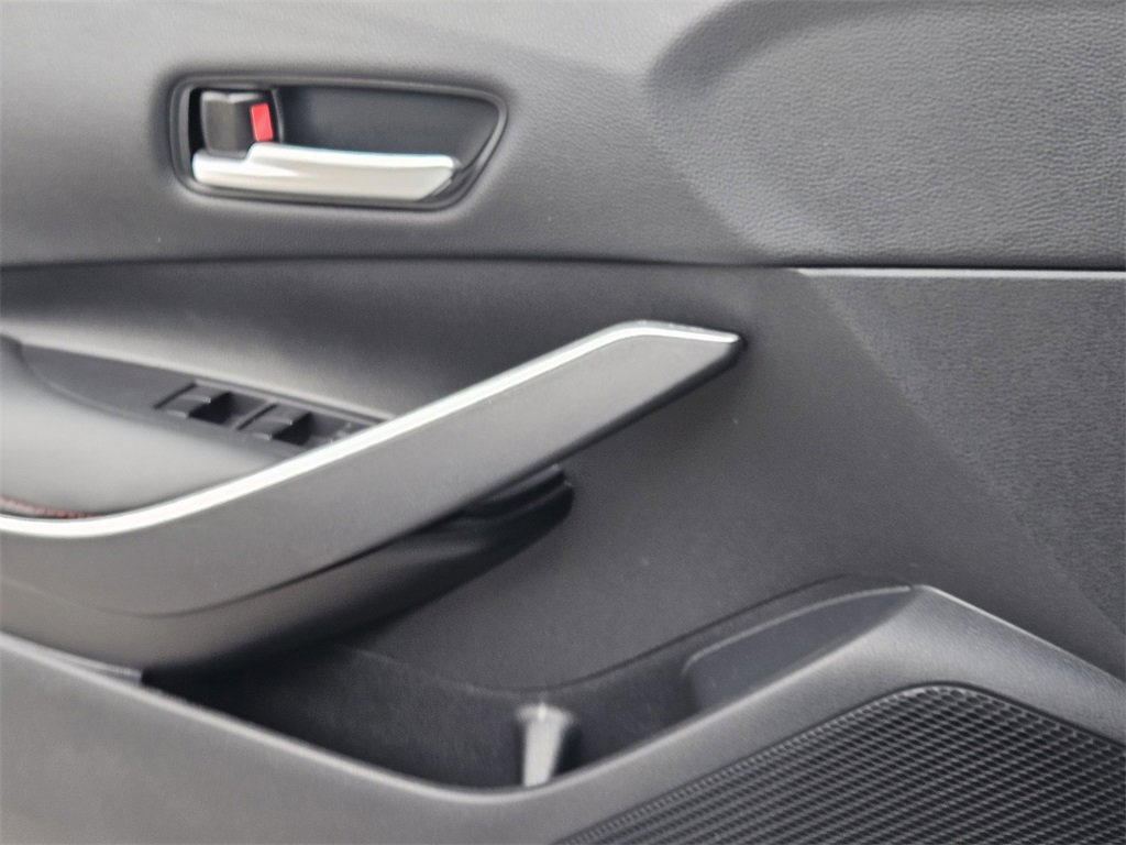 Used 2024 Toyota Corolla SE image 18