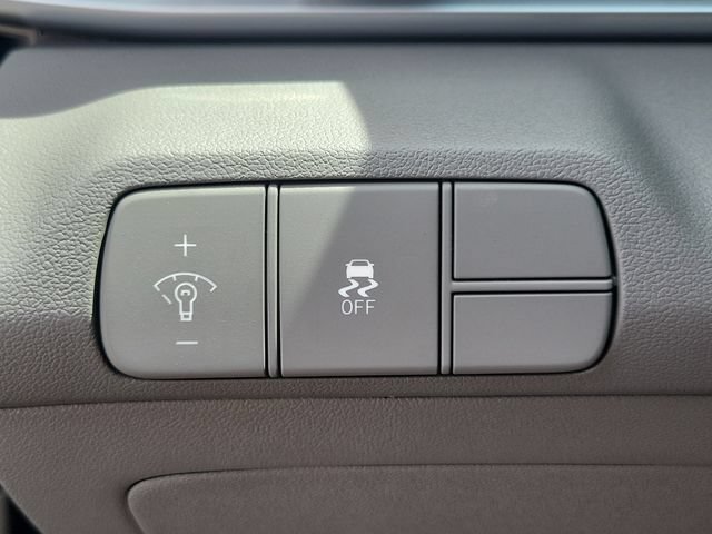New 2026 Hyundai Elantra SEL Sport Premium FWD image 18