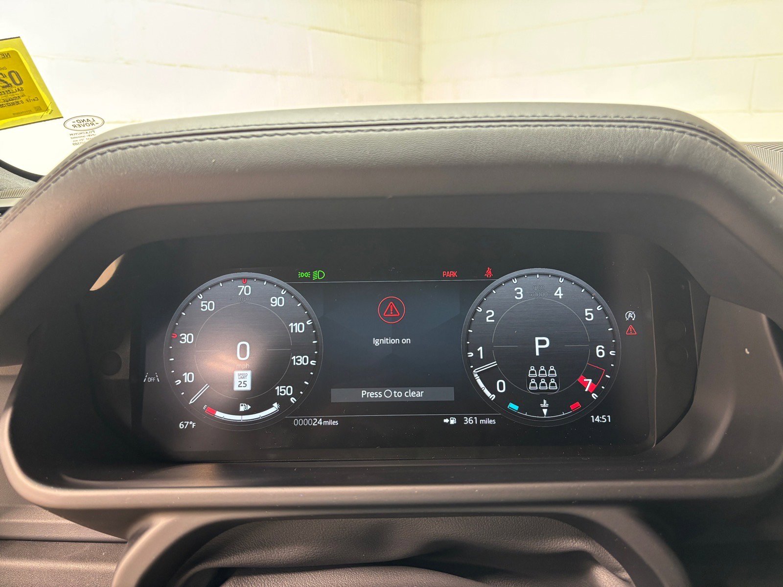 New 2026 Land Rover Defender 130 X-Dynamic SE AWD/4WD image 18