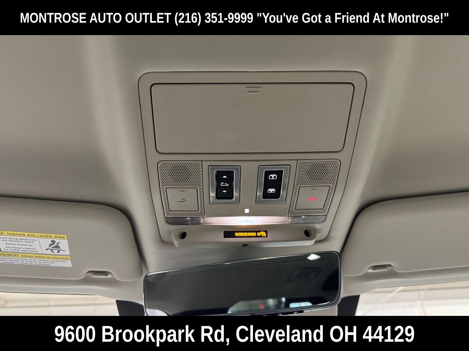 Used 2020 Land Rover Defender 110 First Edition image 27