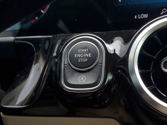 Used 2022 Mercedes-Benz GLA 250 image 29