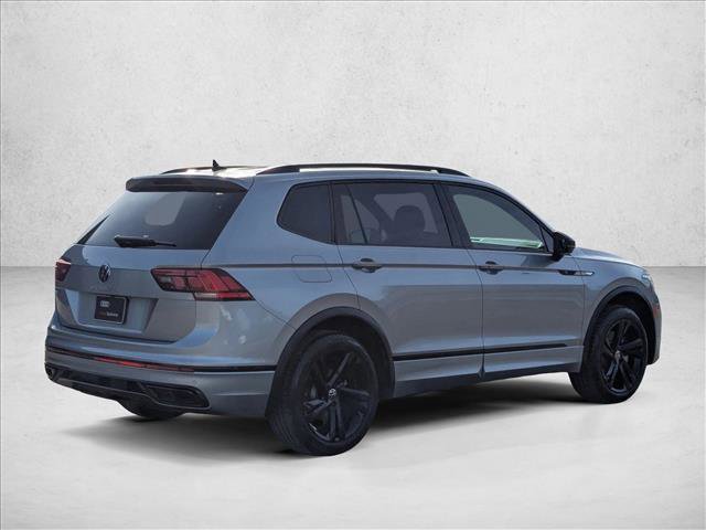 Used 2023 Volkswagen Tiguan SE R-Line image 6