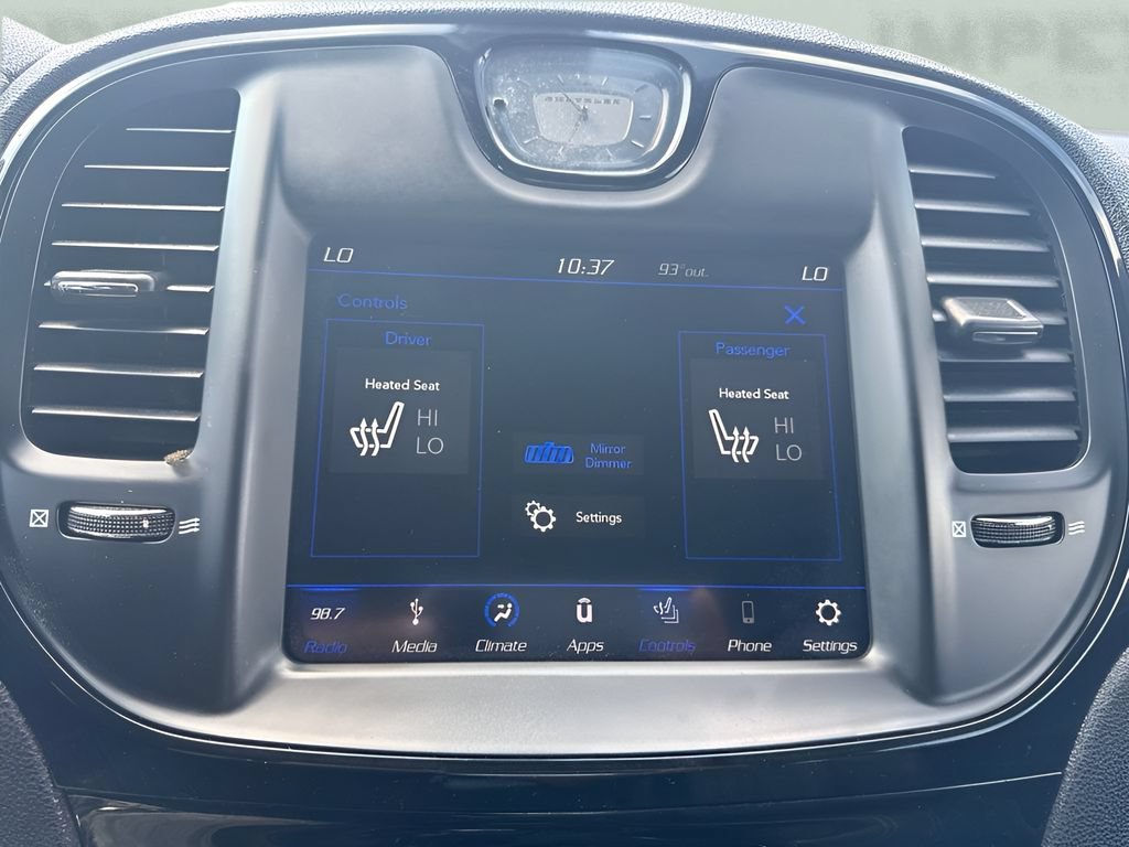 Used 2019 Chrysler 300 S RWD image 13