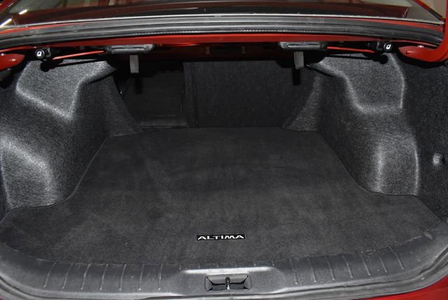 Used 2024 Nissan Altima 2.5 SV image 33