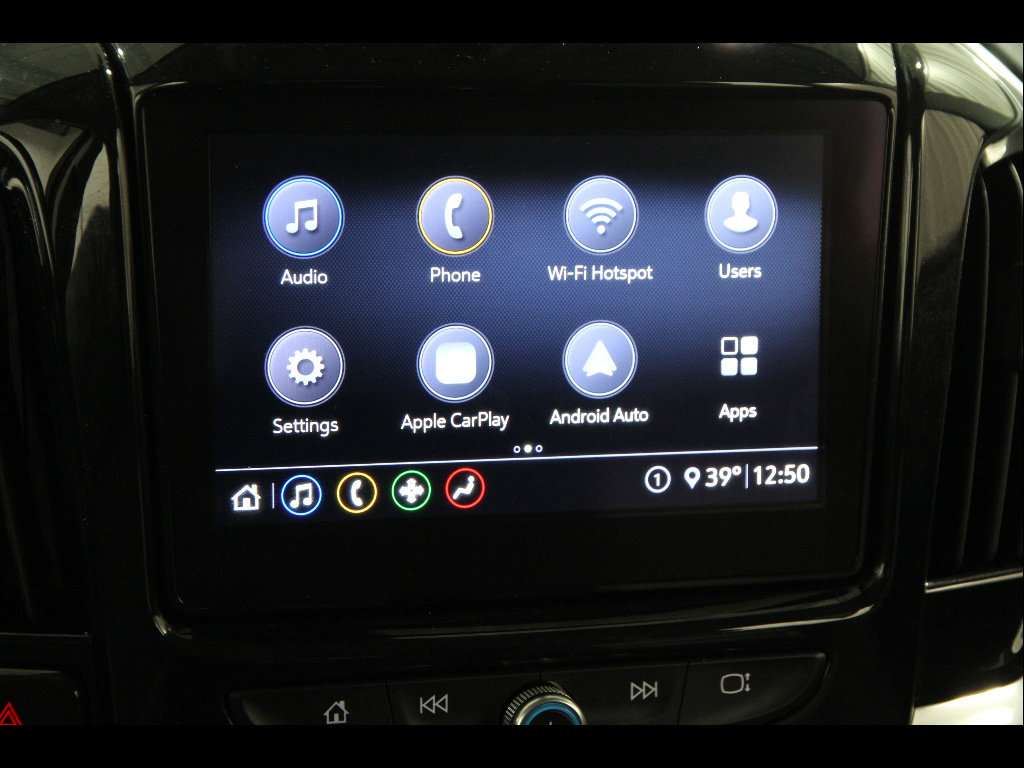 Used 2020 Chevrolet Traverse LT w/ Driver Confidence II Package image 10