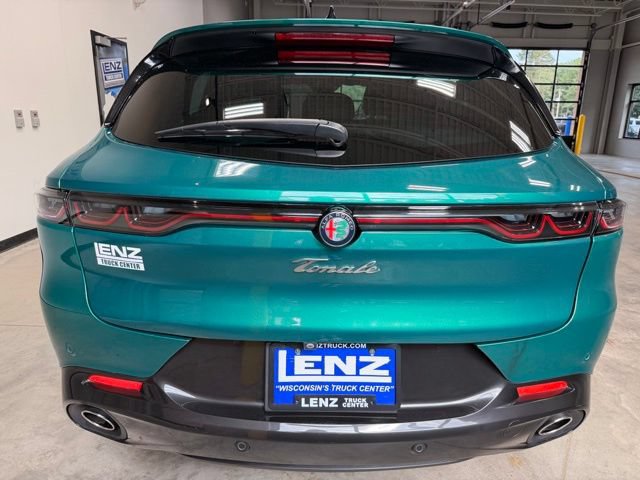 Used 2024 Alfa Romeo Tonale Veloce AWD/4WD image 7