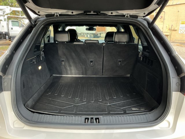 Used 2016 Lincoln MKX Select w/ Select Plus Package AWD/4WD image 22