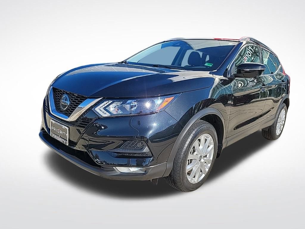Used 2022 Nissan Rogue Sport SV w/ Technology Package