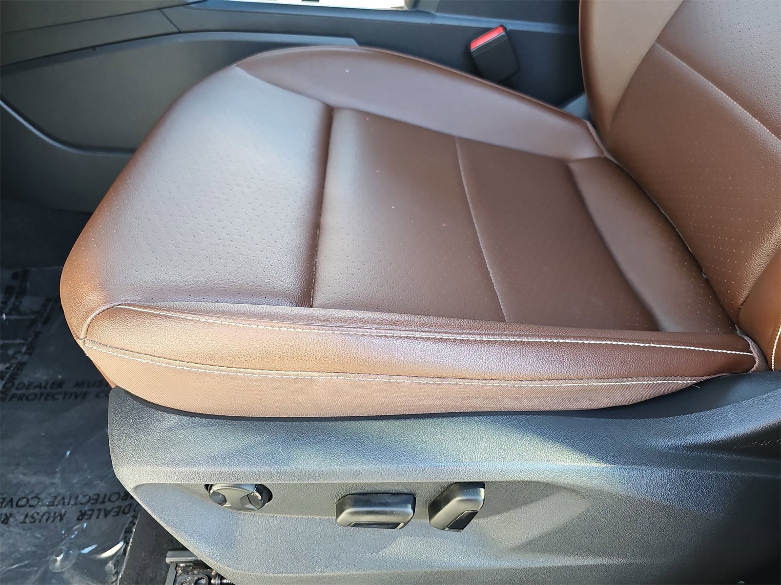 Used 2023 Volkswagen Atlas SE w/ Panoramic Sunroof Package image 32