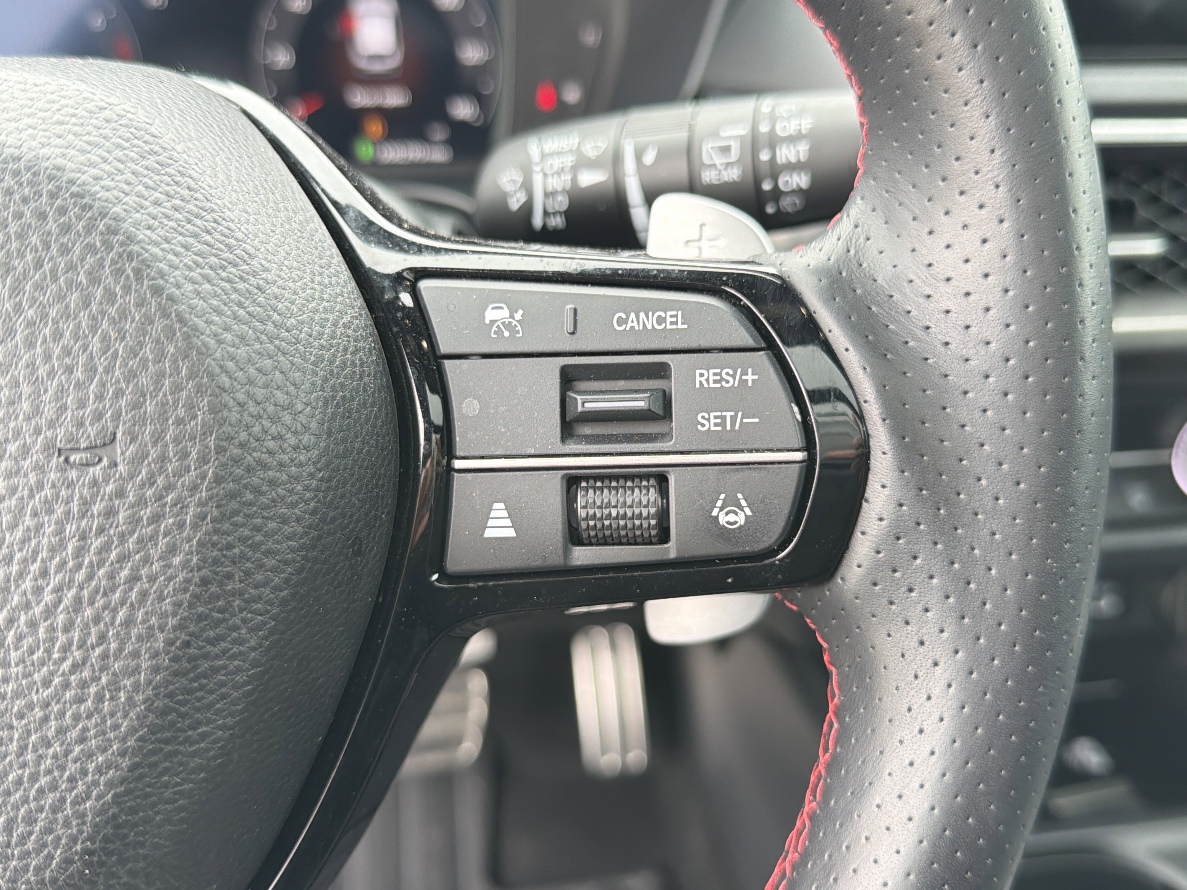 Certified 2025 Acura ADX A-Spec image 20