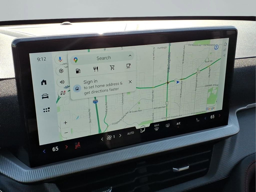 Used 2025 Ford Explorer ST-Line w/ ST-Line Street Pack image 8