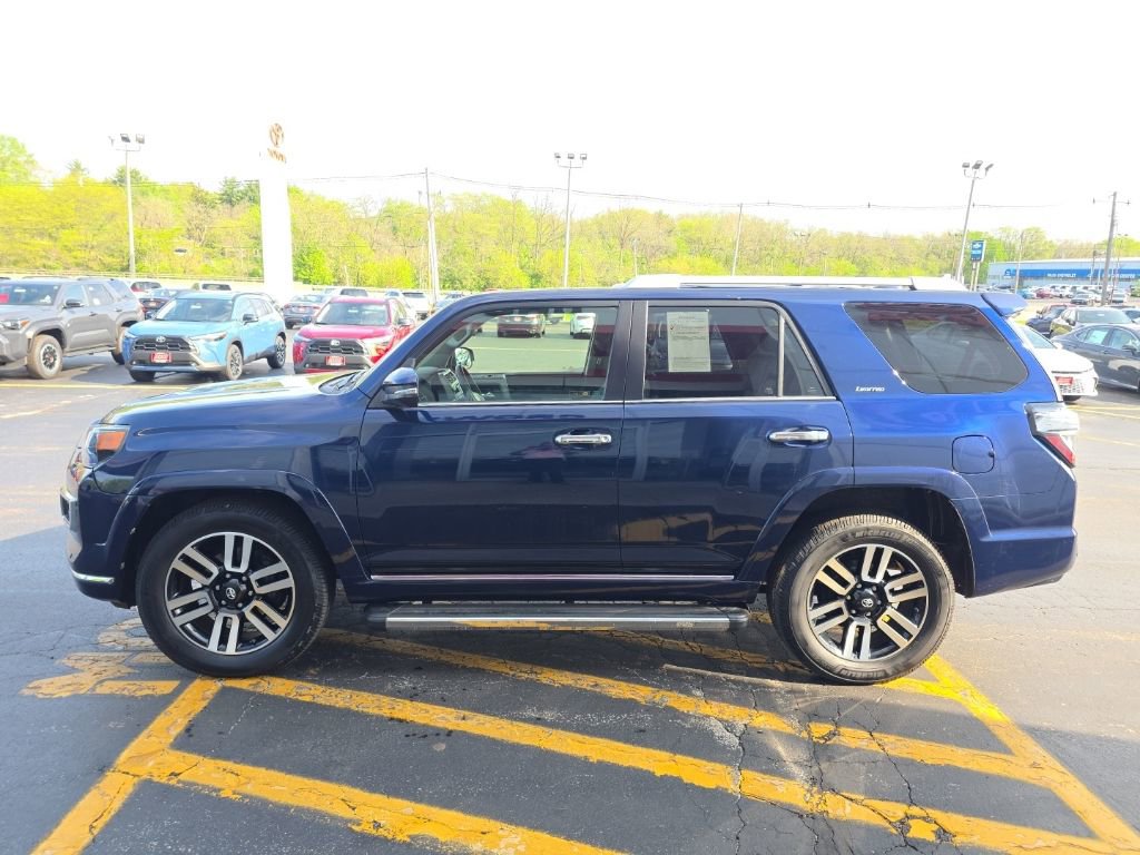 Used 2016 Toyota 4Runner Limited image 8