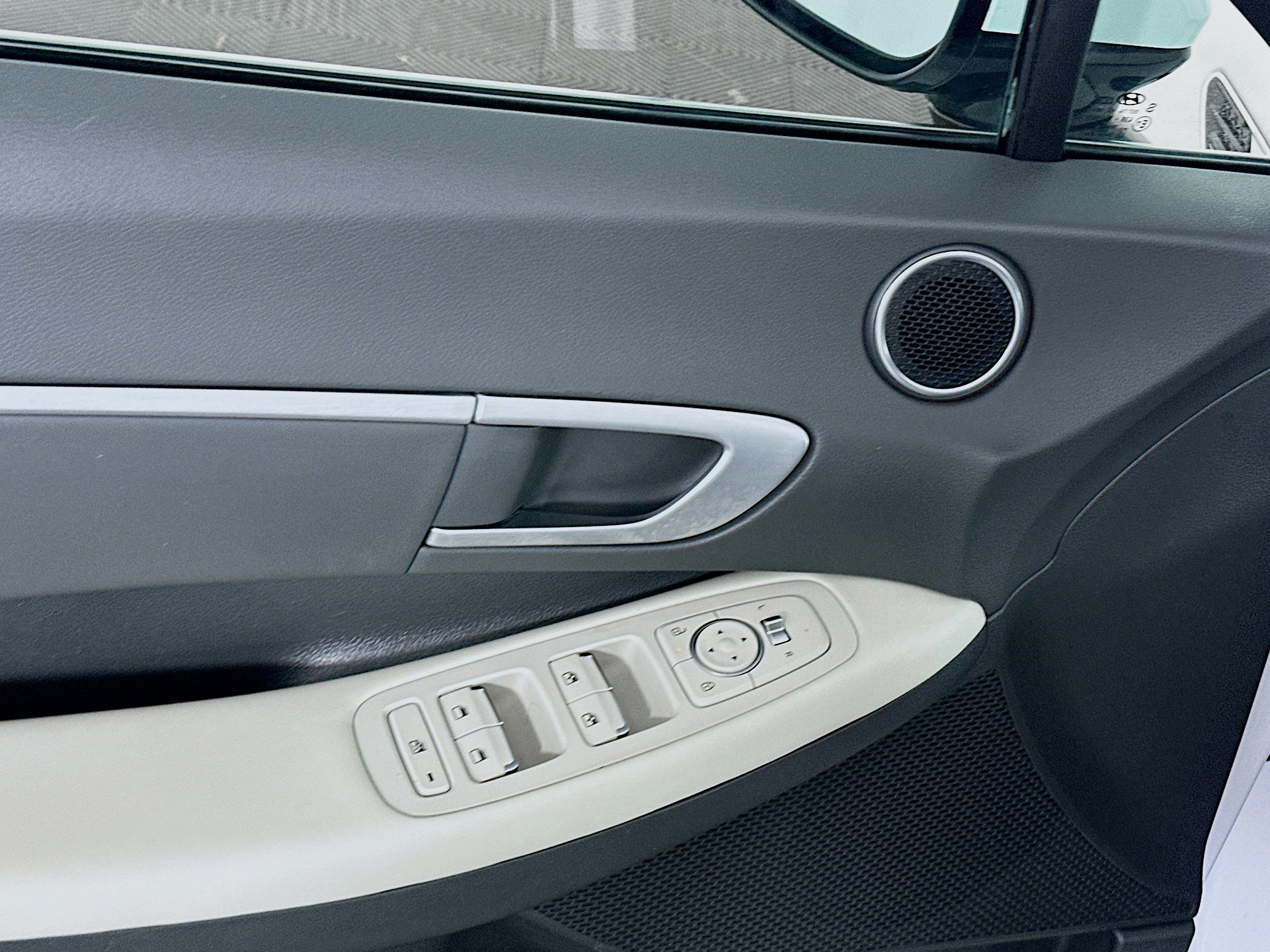 Used 2025 Hyundai Sonata SEL image 15