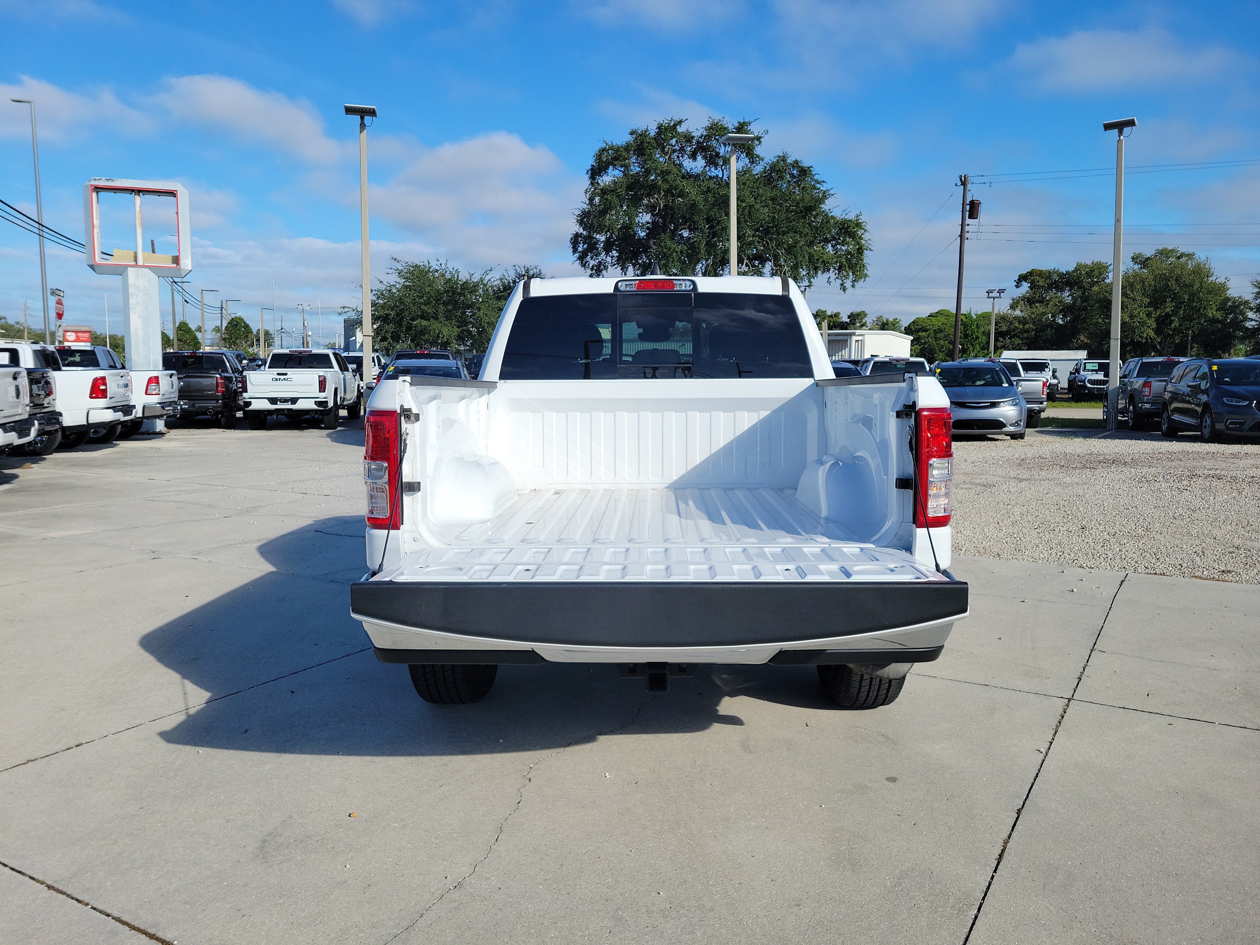 Used 2023 RAM 1500 Big Horn RWD image 11