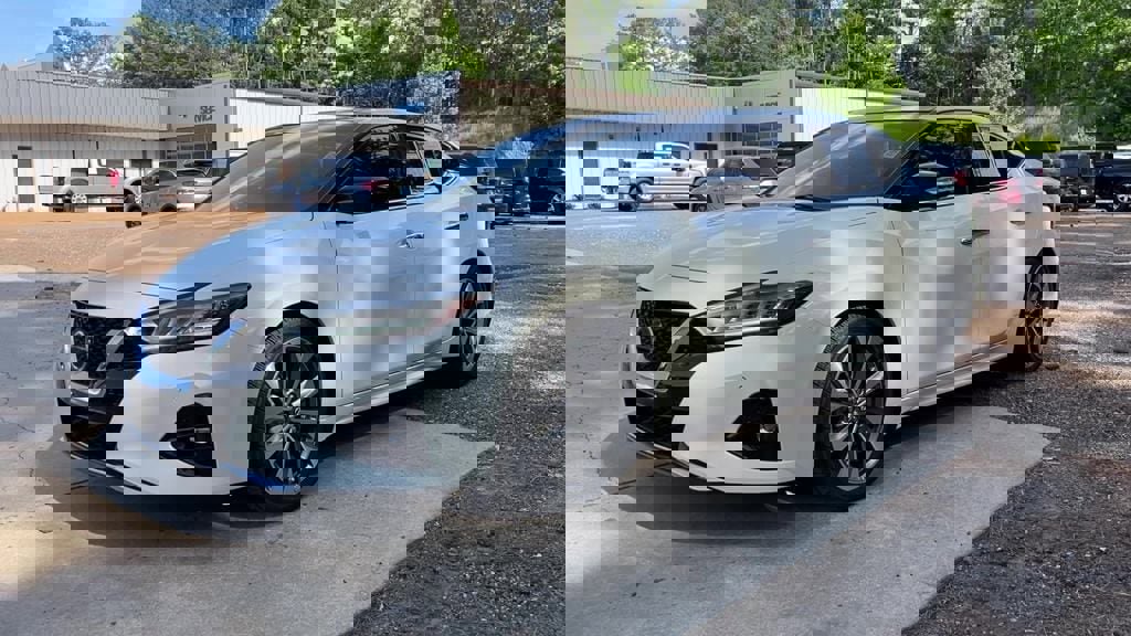 Used 2021 Nissan Maxima Platinum w/ Sport Mat Group