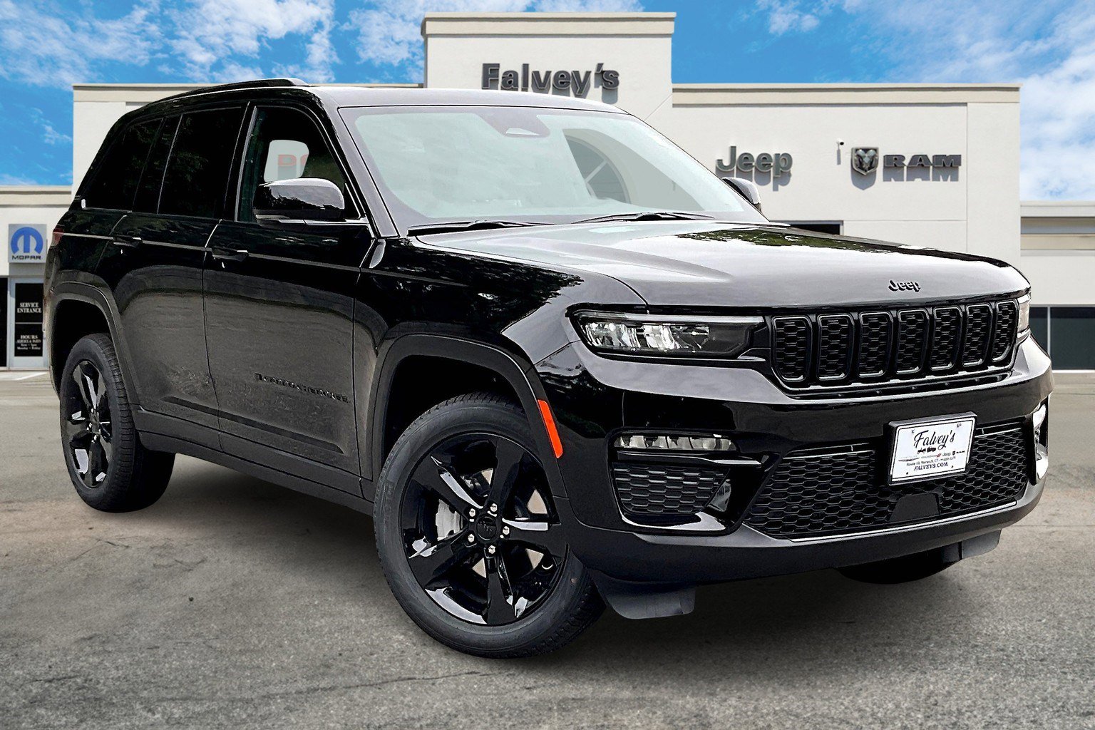 New 2025 Jeep Grand Cherokee Limited image 2