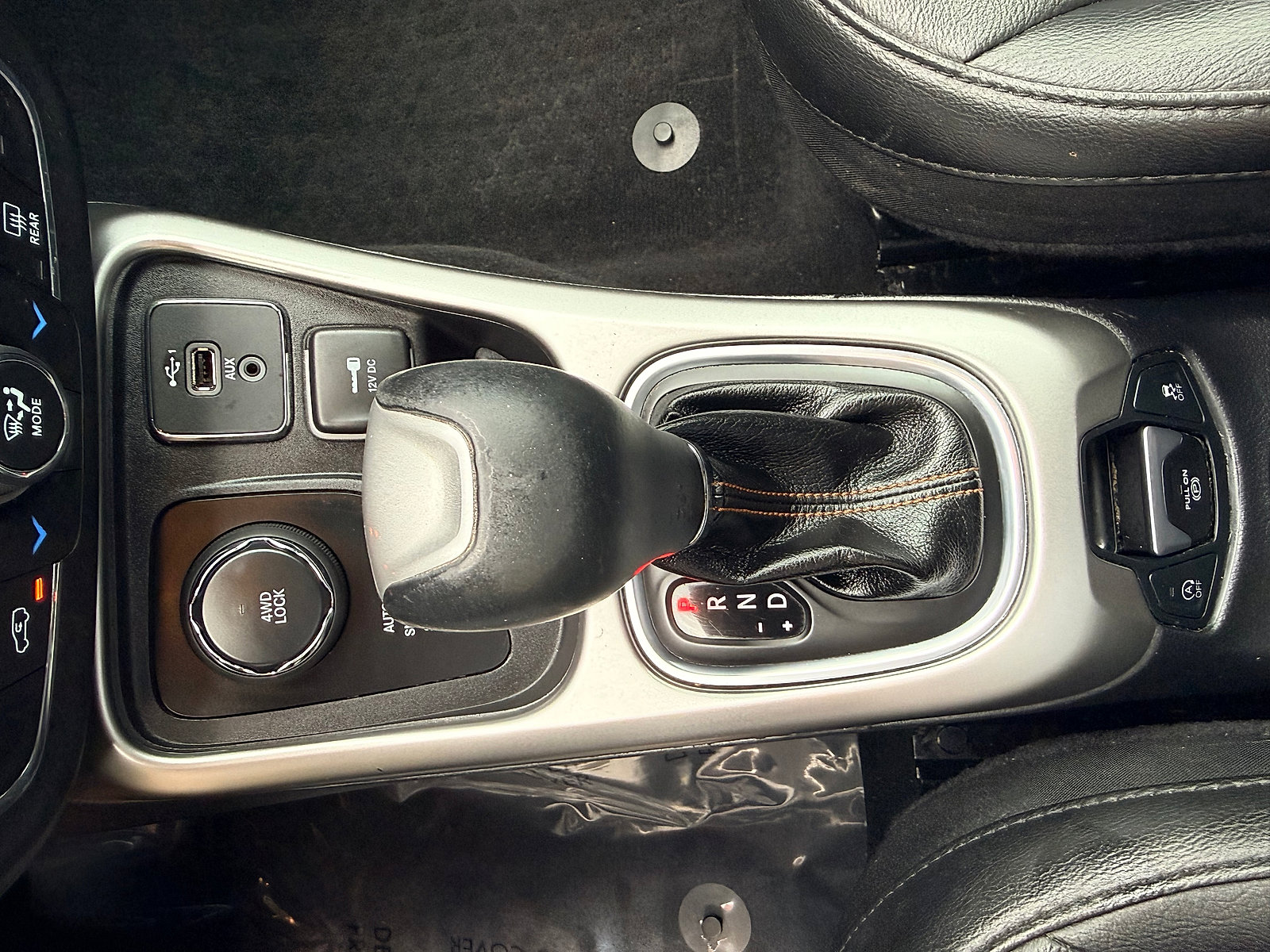 Used 2019 Jeep Compass Latitude w/ Cold Weather Group AWD/4WD image 20