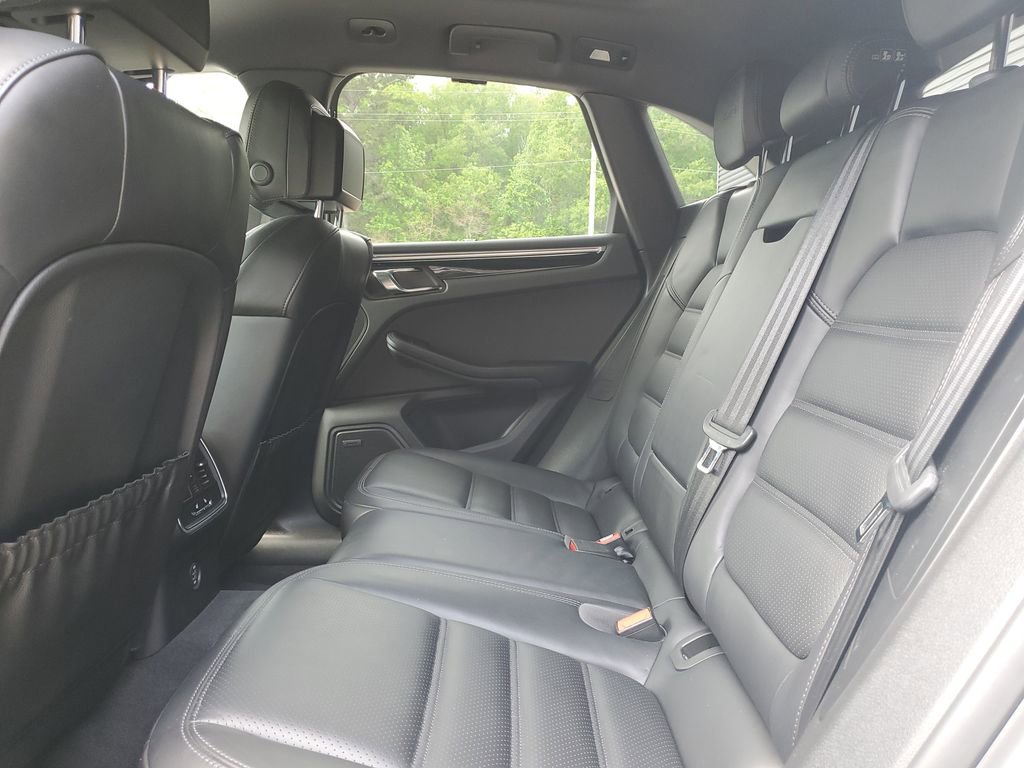 Used 2018 Porsche Macan GTS image 27