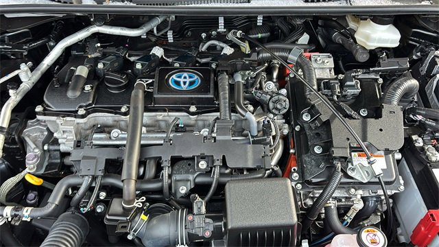 Used 2024 Toyota Corolla LE image 30