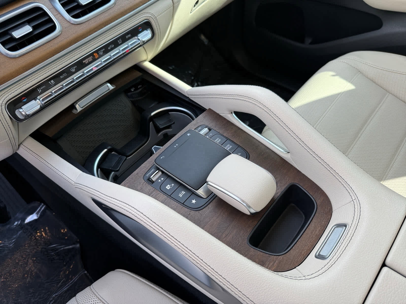 Certified 2021 Mercedes-Benz GLE 350 4MATIC image 22