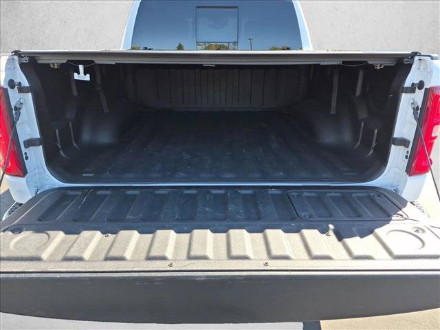 Used 2025 RAM 1500 Laramie AWD/4WD image 6